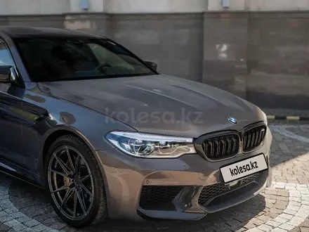 BMW M5 2018 года за 45 000 000 тг. в Алматы – фото 5