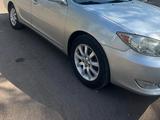 Toyota Camry 2005 годаүшін5 500 000 тг. в Караганда – фото 5