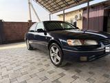 Toyota Camry 1997 года за 2 500 000 тг. в Алматы – фото 2