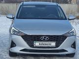 Hyundai Accent 2021 года за 8 600 000 тг. в Уральск – фото 2