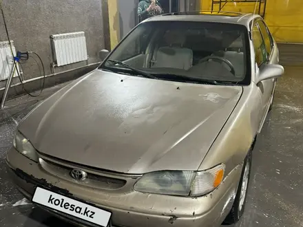 Toyota Corolla 2000 года за 2 400 000 тг. в Астана – фото 2