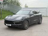 Porsche Cayenne 2011 года за 14 500 000 тг. в Алматы – фото 3