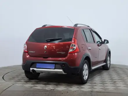 Renault Sandero Stepway 2014 года за 2 990 000 тг. в Астана – фото 5