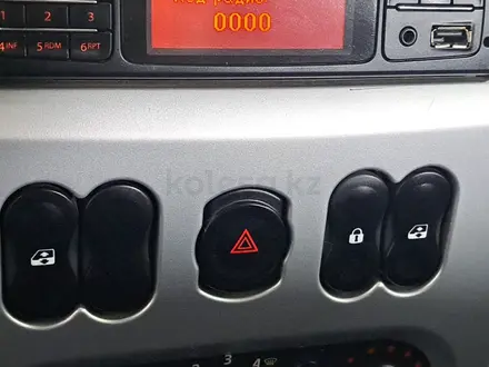 Renault Sandero Stepway 2014 года за 2 990 000 тг. в Астана – фото 26