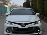 Toyota Camry 2018 годаүшін14 800 000 тг. в Шымкент – фото 3