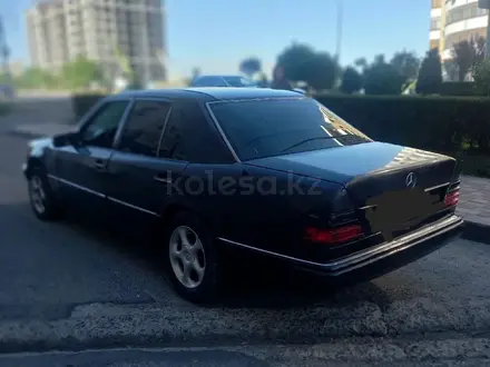 Mercedes-Benz E 230 1991 года за 1 500 000 тг. в Шымкент – фото 2