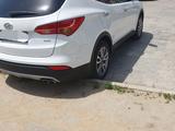 Hyundai Santa Fe 2014 годаүшін10 000 000 тг. в Актау – фото 5