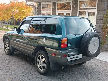 Toyota RAV4 1996 года за 3 600 000 тг. в Алматы – фото 10