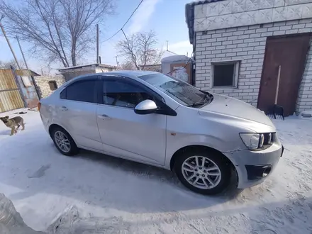 Chevrolet Aveo 2013 года за 3 900 000 тг. в Семей – фото 3