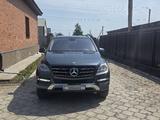 Mercedes-Benz ML 300 2011 годаfor10 500 000 тг. в Караганда