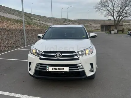 Toyota Highlander 2014 года за 16 500 000 тг. в Каскелен – фото 2