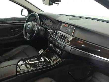 BMW 520 2014 года за 10 600 000 тг. в Астана – фото 13