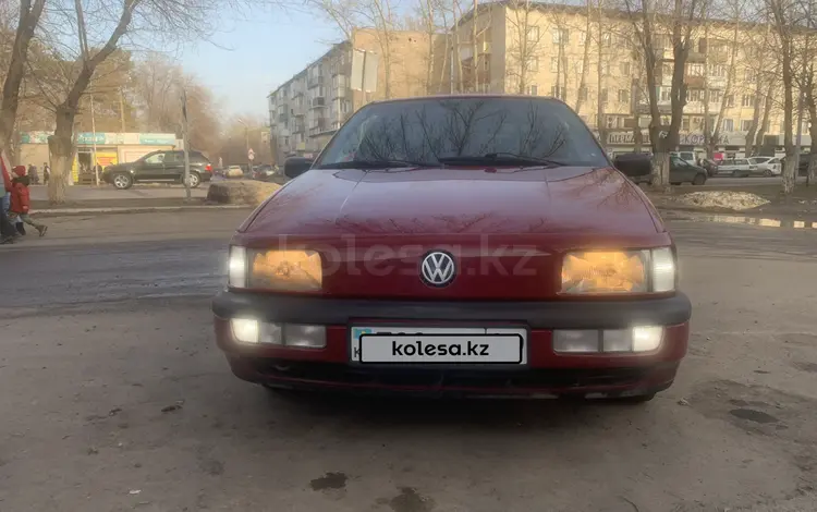 Volkswagen Passat 1992 годаүшін1 800 000 тг. в Караганда