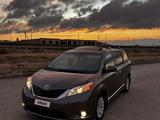 Toyota Sienna 2016 года за 9 800 000 тг. в Актау – фото 2