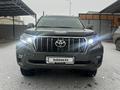 Toyota Land Cruiser Prado 2018 года за 22 000 000 тг. в Актобе – фото 2