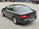 Skoda Superb 2012 годаүшін3 750 000 тг. в Алматы – фото 4