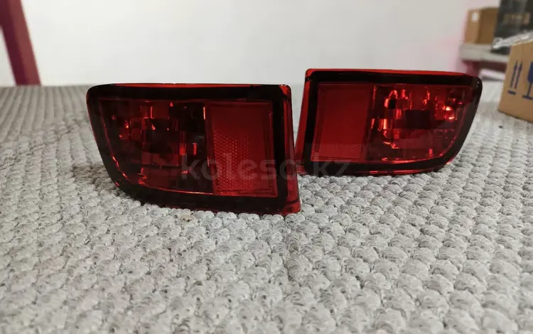 Катафот задний Toyota 4Runner 2003-2006 за 8 000 тг. в Астана