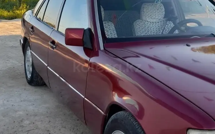 Mercedes-Benz E 200 1993 годаүшін1 800 000 тг. в Кызылорда