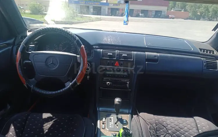 Mercedes-Benz E 280 1996 года за 2 200 000 тг. в Тараз