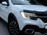 Renault Sandero Stepway 2021 года за 3 600 000 тг. в Караганда – фото 2