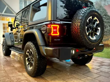 Jeep Wrangler 2024 года за 39 500 000 тг. в Алматы – фото 12