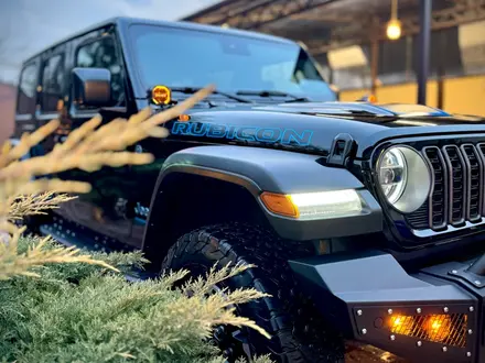 Jeep Wrangler 2024 года за 39 500 000 тг. в Алматы – фото 16
