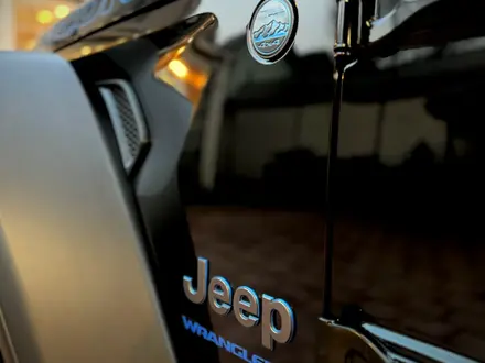 Jeep Wrangler 2024 года за 39 500 000 тг. в Алматы – фото 26