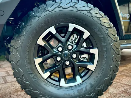 Jeep Wrangler 2024 года за 39 500 000 тг. в Алматы – фото 40
