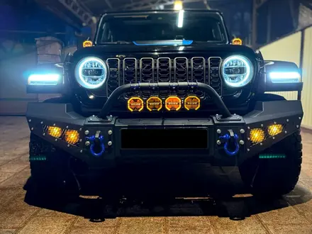 Jeep Wrangler 2024 года за 39 500 000 тг. в Алматы – фото 45