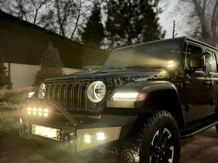 Jeep Wrangler 2024 года за 39 500 000 тг. в Алматы – фото 48