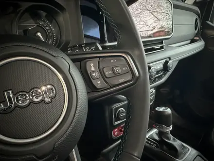 Jeep Wrangler 2024 года за 39 500 000 тг. в Алматы – фото 81