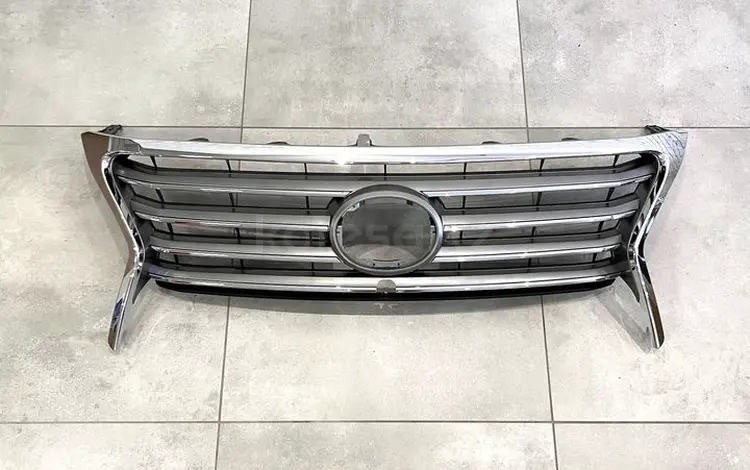 Решетка радиатора lx570 2012-2015 за 55 000 тг. в Актау
