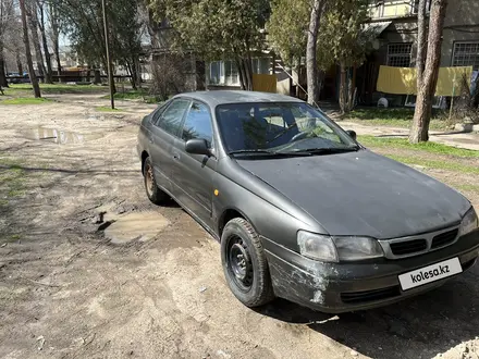 Toyota Carina E 1995 года за 1 300 000 тг. в Алматы