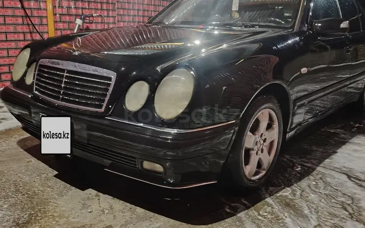 Mercedes-Benz E 280 1996 годаfor2 200 000 тг. в Шымкент