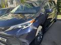 Toyota Sienna 2021 года за 21 000 000 тг. в Алматы – фото 2