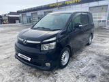 Toyota Voxy 2008 года за 3 100 000 тг. в Уральск