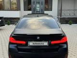 BMW 540 2021 года за 38 000 000 тг. в Шымкент – фото 5