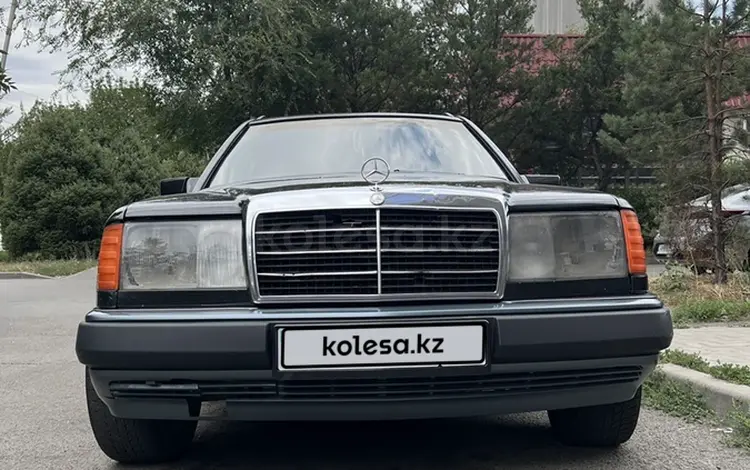 Mercedes-Benz E 220 1993 года за 2 200 000 тг. в Алматы