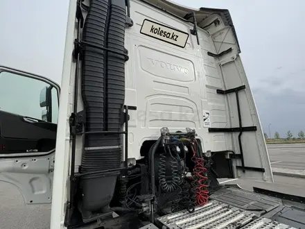 Volvo  FH 2018 года за 37 000 000 тг. в Алматы – фото 14