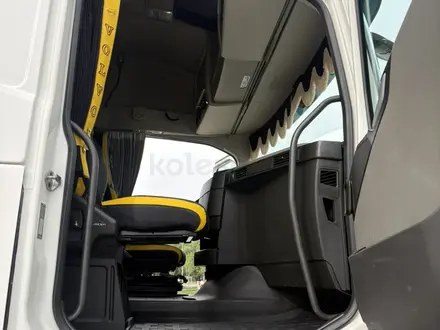 Volvo  FH 2018 года за 37 000 000 тг. в Алматы – фото 18