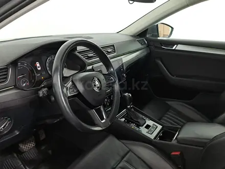 Skoda Superb 2018 года за 9 990 000 тг. в Астана – фото 12