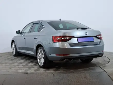 Skoda Superb 2018 года за 9 990 000 тг. в Астана – фото 7