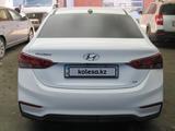 Hyundai Accent 2017 года за 4 805 100 тг. в Алматы – фото 2