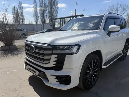 Toyota Land Cruiser 2023 года за 62 500 000 тг. в Павлодар – фото 2