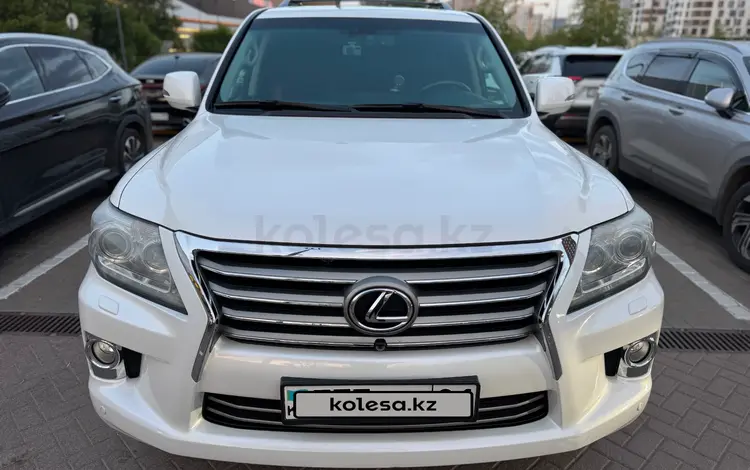 Lexus LX 570 2012 года за 35 000 000 тг. в Астана