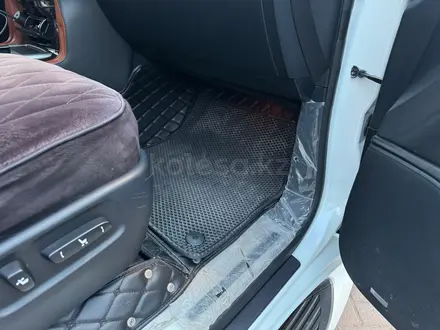 Lexus LX 570 2012 года за 35 000 000 тг. в Астана – фото 19