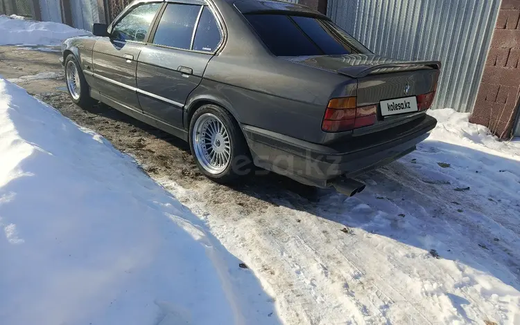 BMW 525 1992 года за 3 200 000 тг. в Алматы