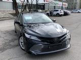 Toyota Camry 2018 года за 13 790 000 тг. в Алматы – фото 3