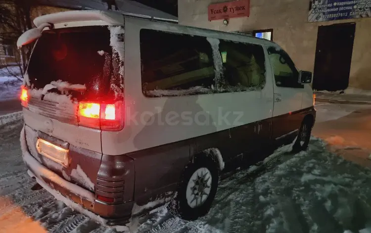 Nissan Elgrand 1999 года за 5 000 000 тг. в Астана