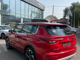 Mitsubishi Outlander 2023 годаүшін16 500 000 тг. в Алматы – фото 3